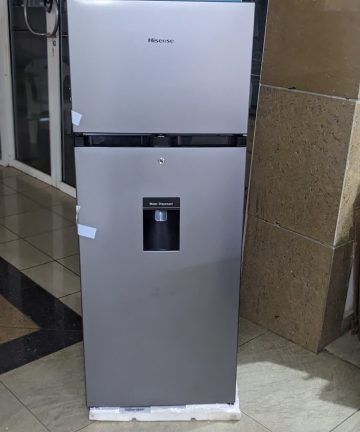 Double Door Top Freezer Fridge With Water Dispenser